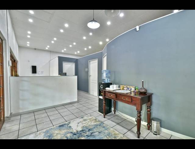 BUSINESS FOR SALE IN ORIEL